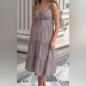 Chic Gingham Maxi Dress